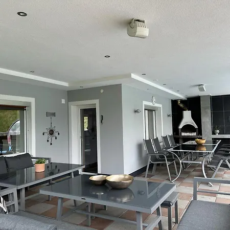 Freizeit بيت للعطل